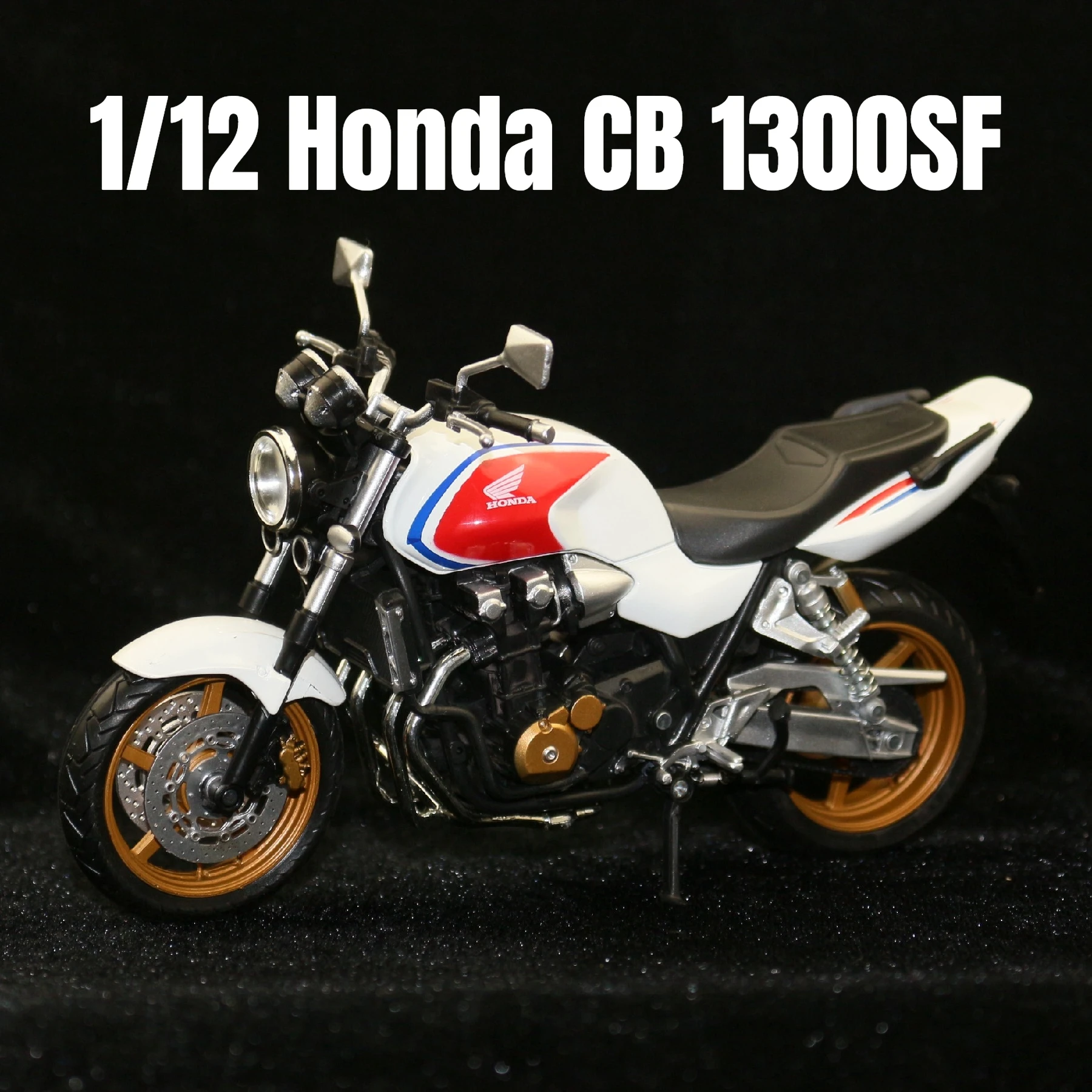 AUTOMAXX Honda CB1300SF Escala 1:12