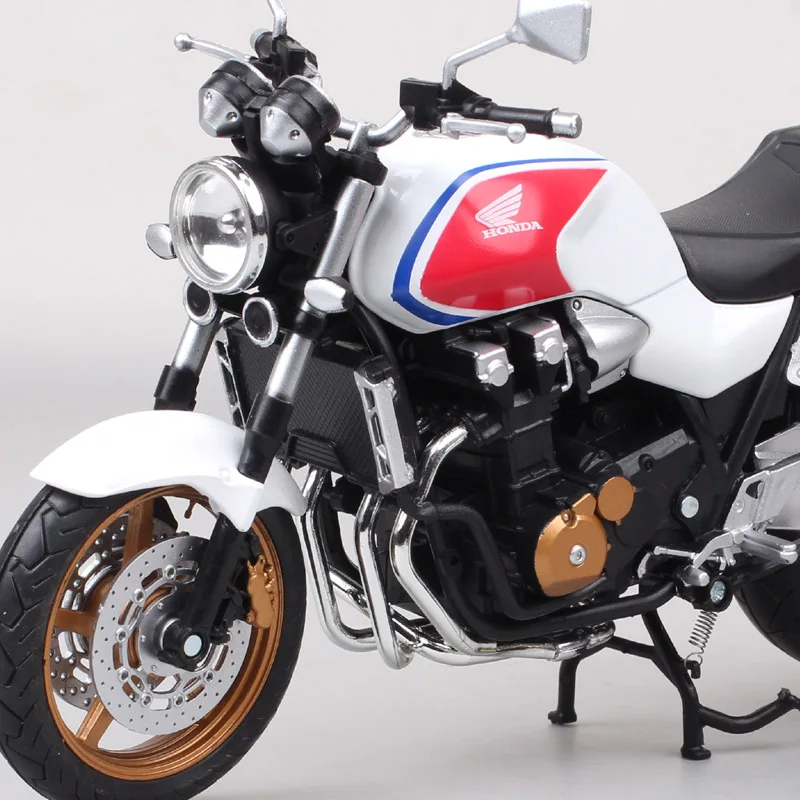 AUTOMAXX Honda CB1300SF Escala 1:12 — imagen 4