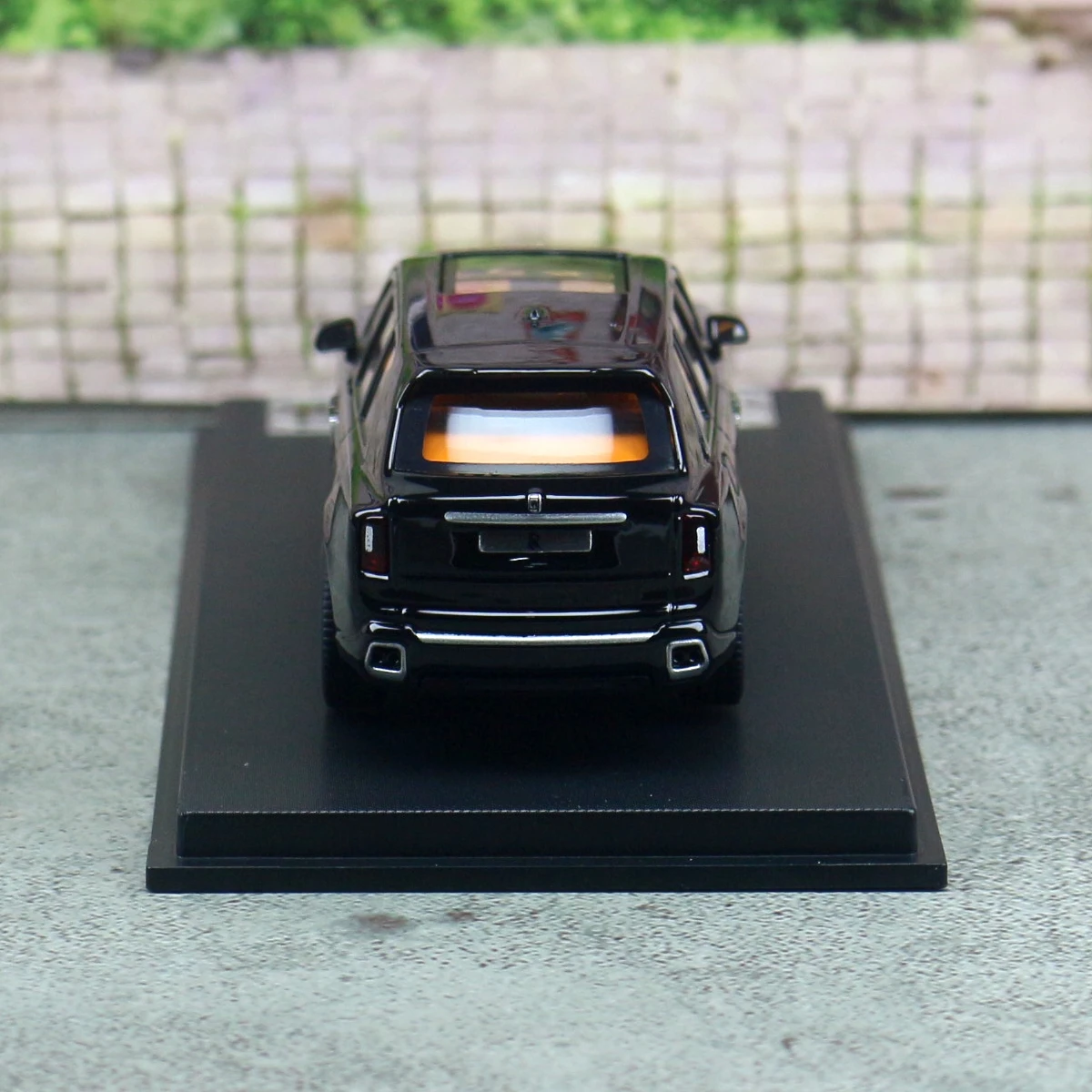 Rolls-Royce Cullinan Negro Miniatura 1:64 — imagen 5