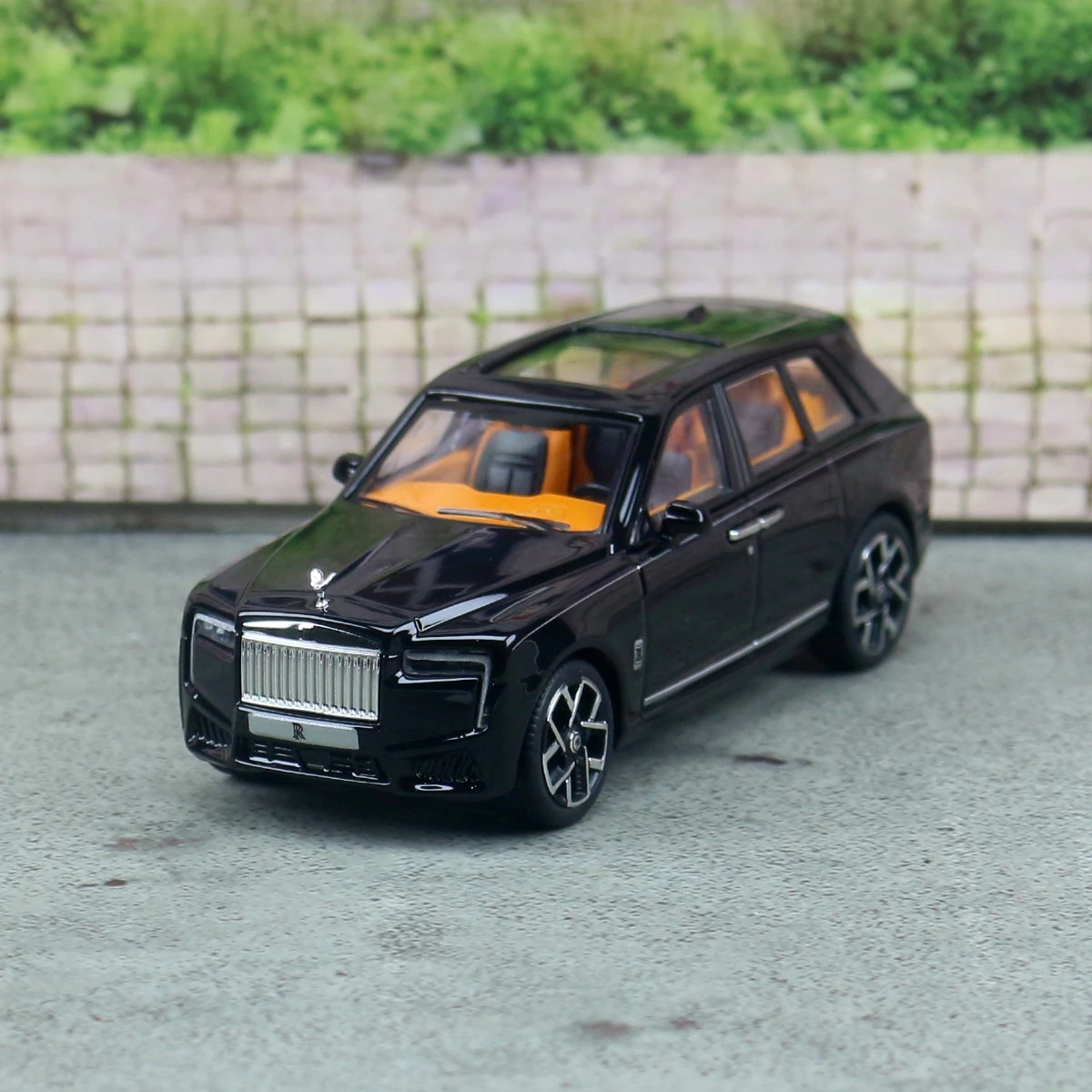 Rolls-Royce Cullinan Negro Miniatura 1:64 — imagen 6