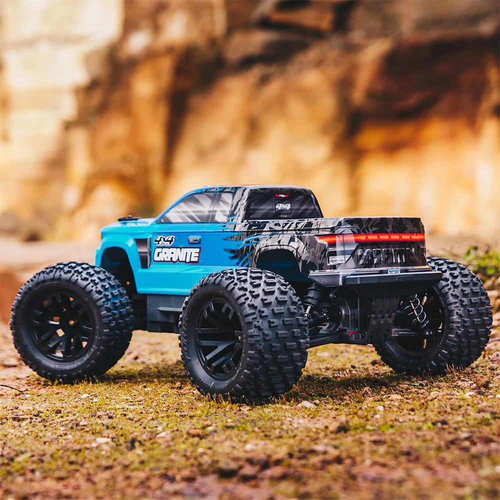Arrma Granite 4WD Mega 550 RTR 1/10 — imagen 2