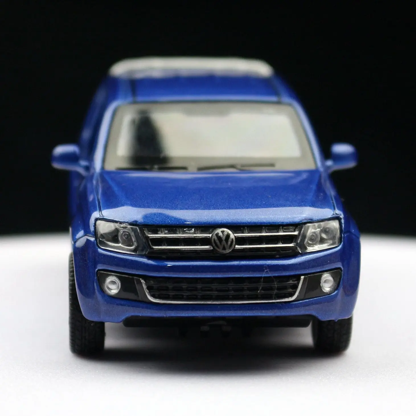 Volkswagen Amarok Miniatura 1:46 Metal Fundido — imagen 5