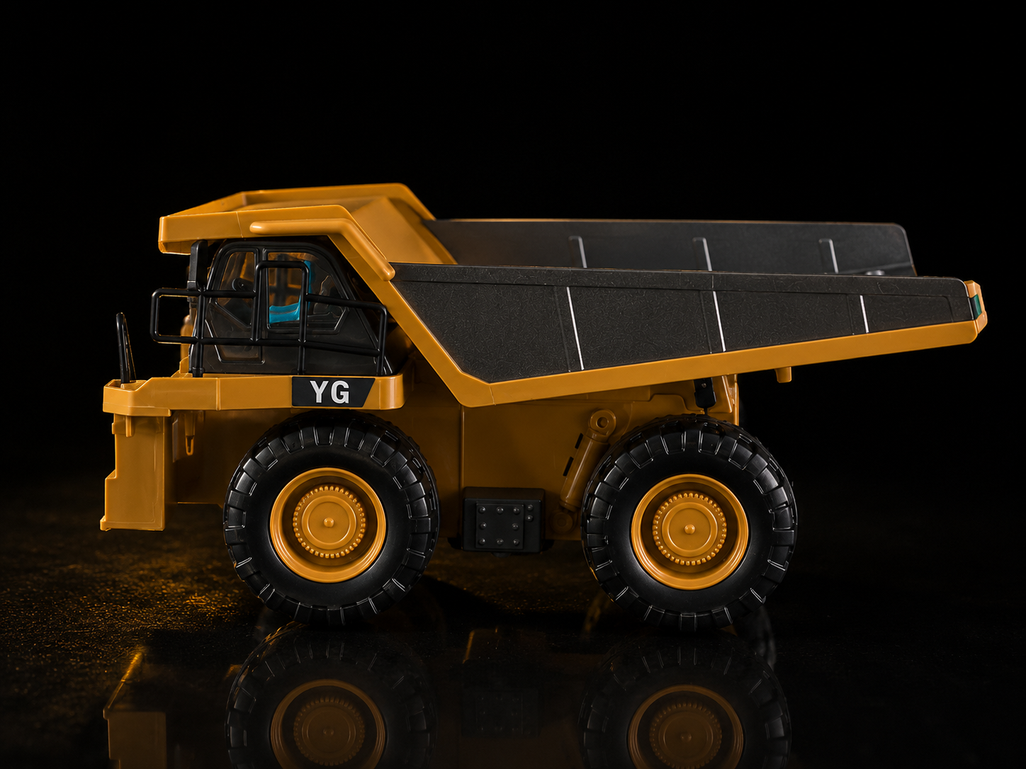 Camion de Volqueo con control remoto