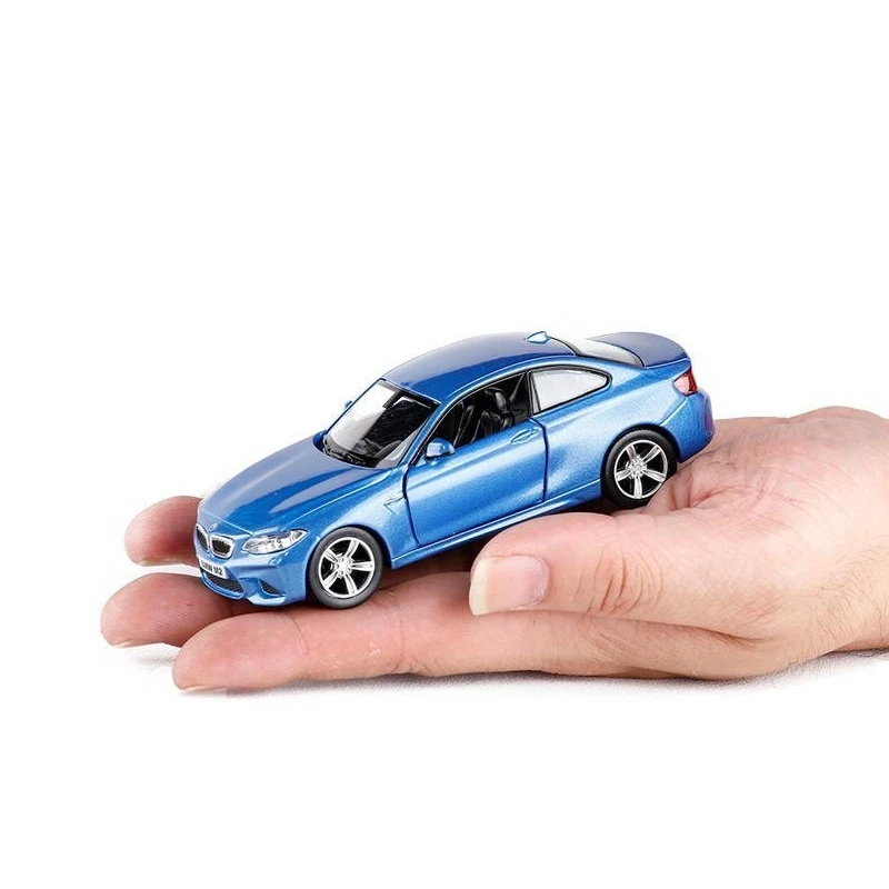 RMZ BMW M2 Sedan Escala 1:36 — imagen 2