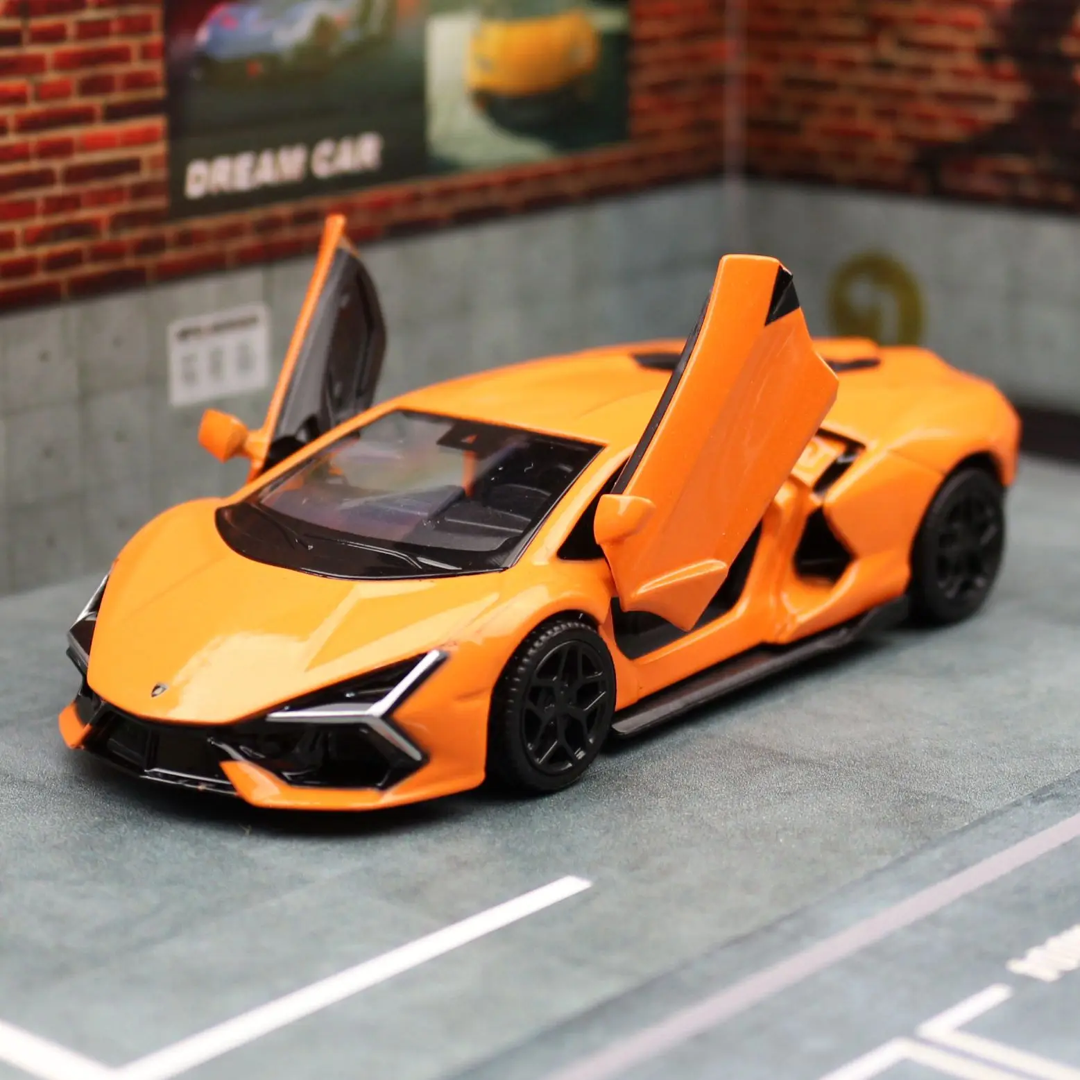 Lamborghini Revuelto RMZ City 1:36 — imagen 3