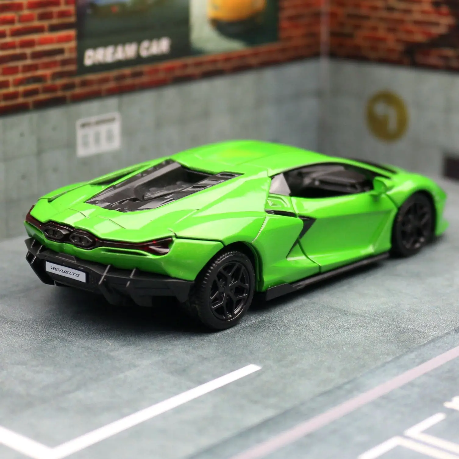 Lamborghini Revuelto RMZ City 1:36 — imagen 6
