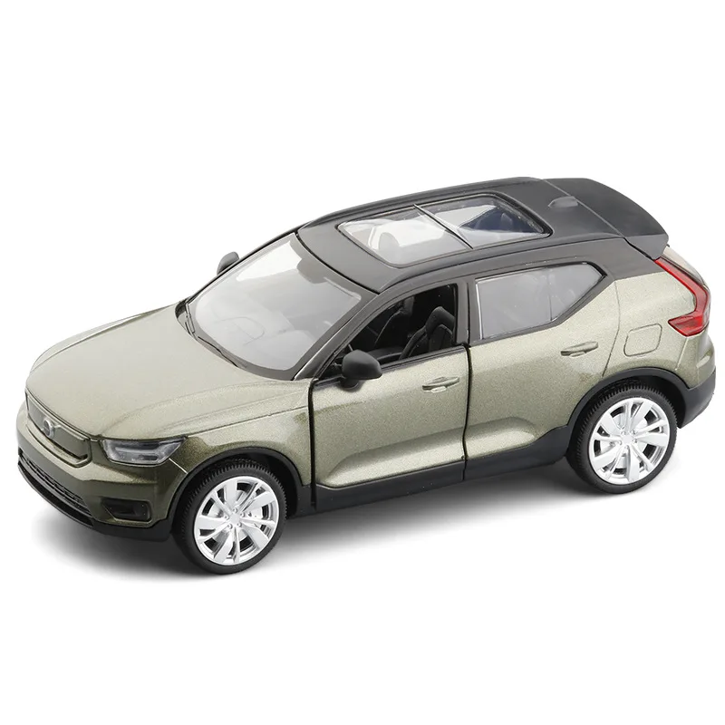 Volvo XC40 SUV Escala 1:32 Metal Fundido — imagen 3