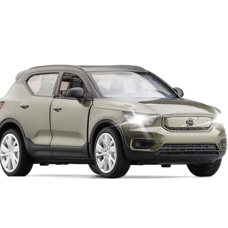 Volvo XC40 SUV Escala 1:32 Metal Fundido — imagen 5