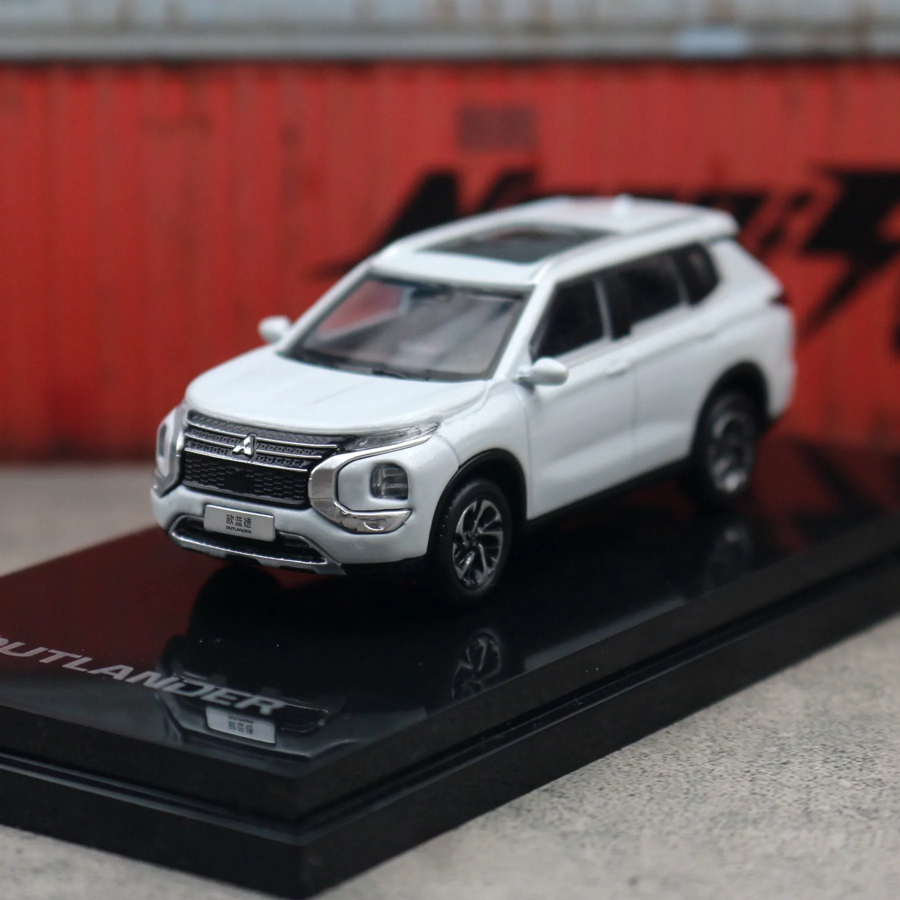 Mitsubishi Outlander Miniatura 1:64 Metal Fundido — imagen 6