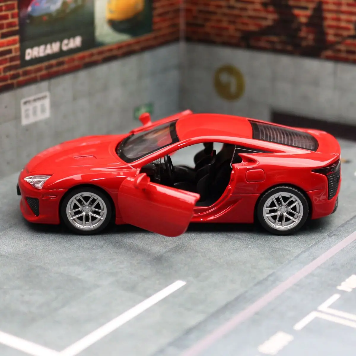 MSZ Lexus LFA Escala 1:43 Metal Fundido — imagen 4