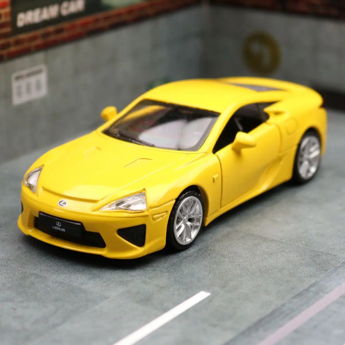MSZ Lexus LFA Escala 1:43 Metal Fundido — imagen 6