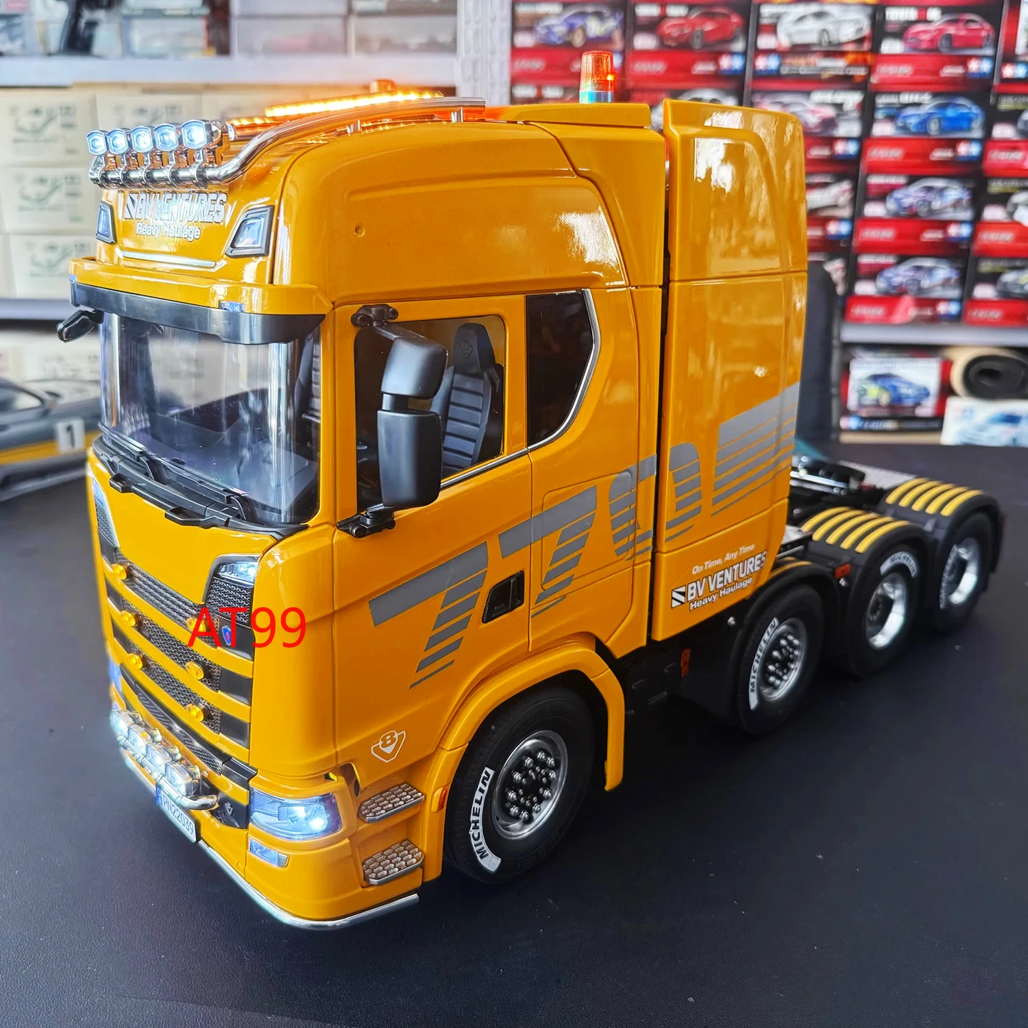 Tamiya 770S Camión Tractor RC 1:14 8x4 — imagen 2